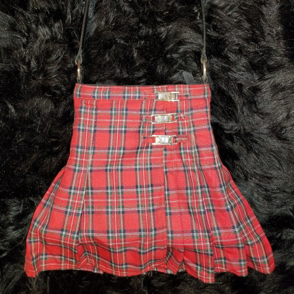Vintage red tartan plaid skirt / kilt purse